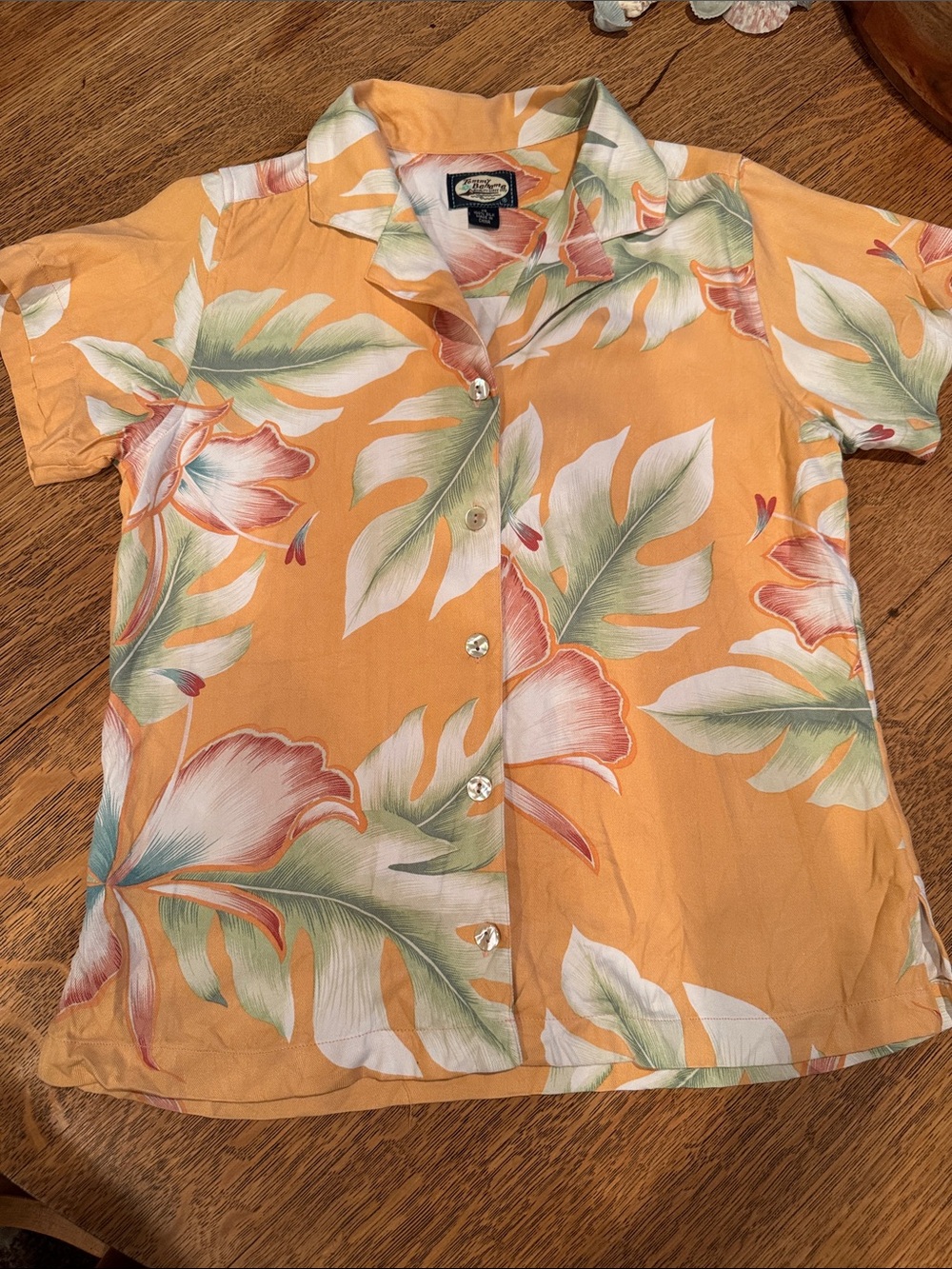 Tommy Bahama vintage Peach Floral Short Sleeve Button-Up.